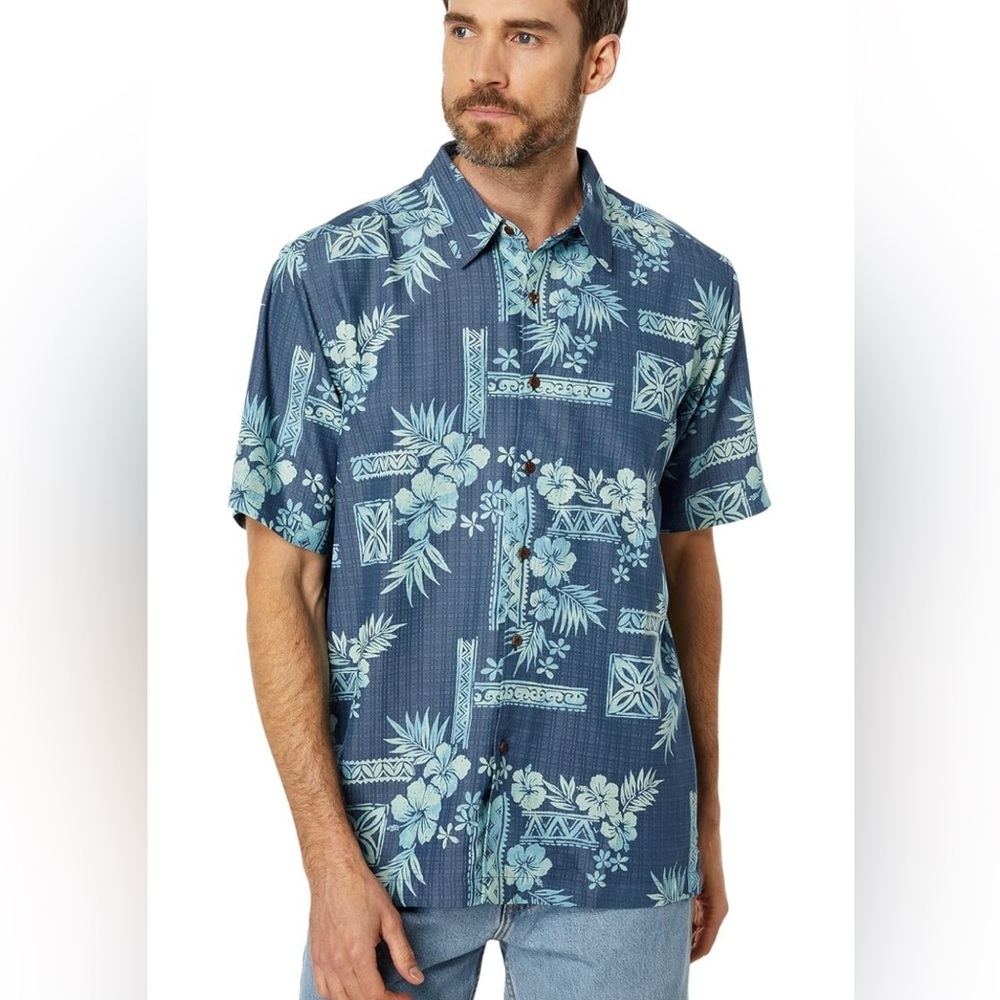 Quiksilver Blue and White Tropical Floral Shirt
